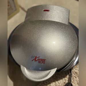 GT Xpress 101 countertop, indoor grill and sandwich maker-NEW!